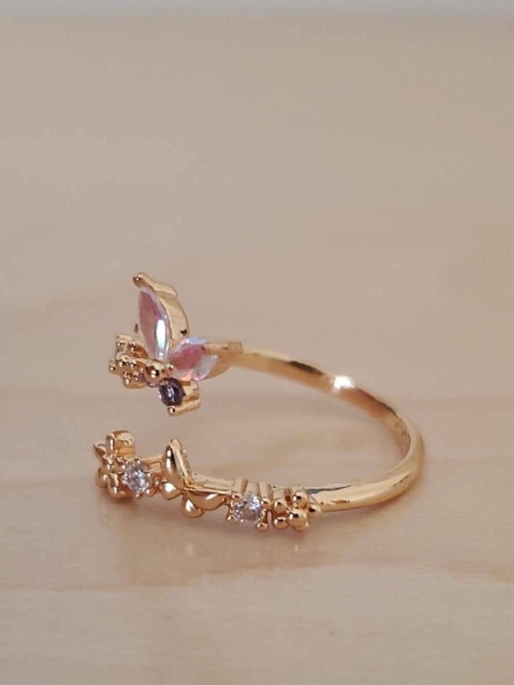 New Gold-Plated Butterfly and Bows Adjustable Ring